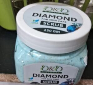 Diamond Face Scrub enriched with Aloe vera – Anti Aging & Detoxxifying Scrub |Suitable For Deep Cleanse Exfoliation & Removing Dead