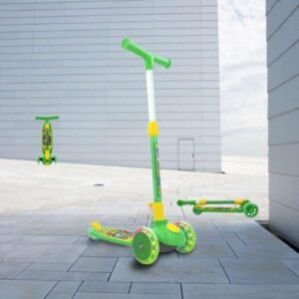 3 Wheel Height Adjustable, Foldable Led Light Scooter for Kids 5+ Years Kids, Hand Scooter for Indoor and Outdoor Riding | Easy to Carry and Store Scooter for Kids (Green)